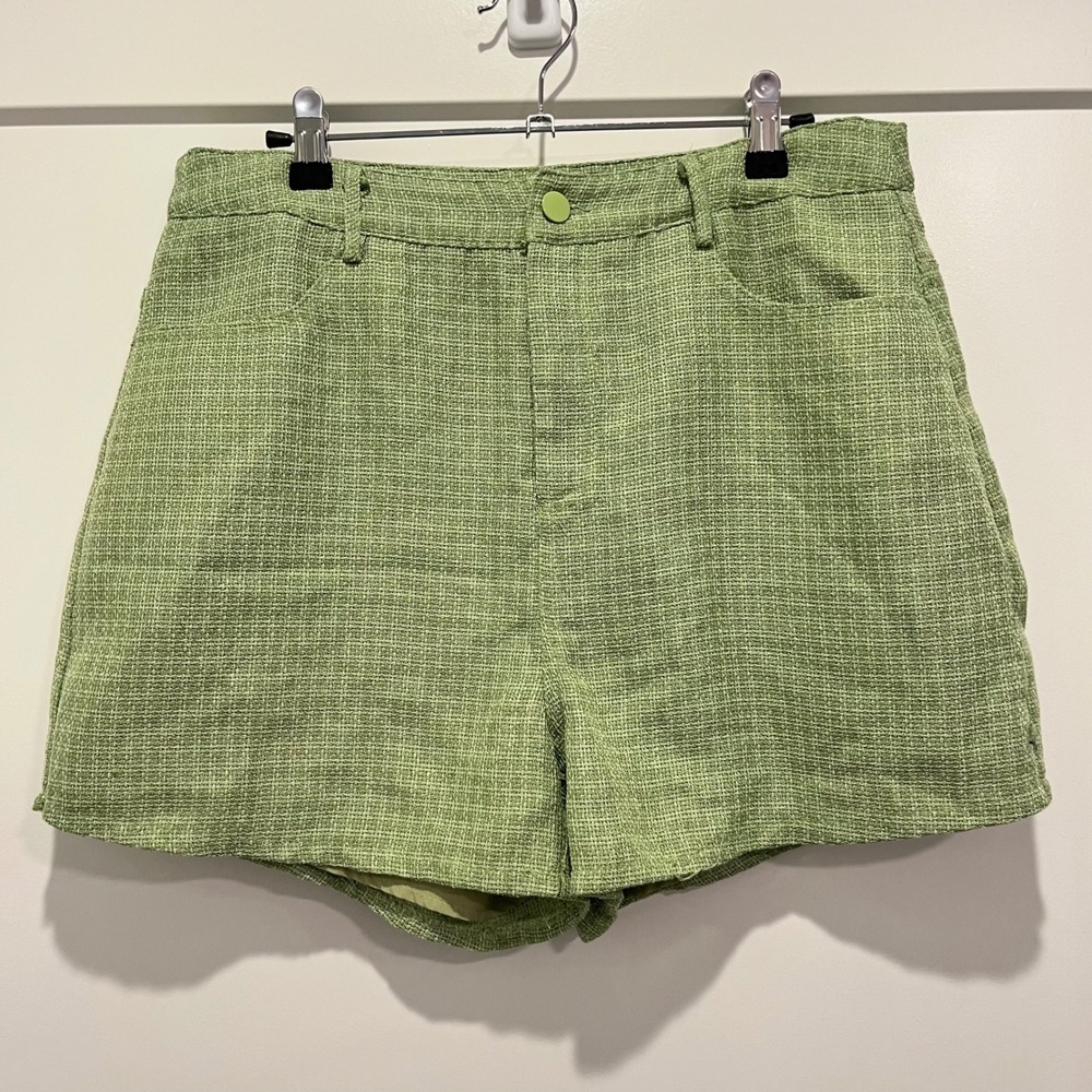 Le Lis Collection Sage Green Textured Tweed High Waisted Shorts Womens Large